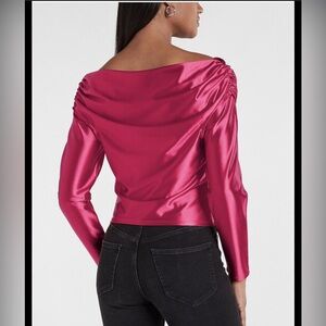 🍭Hostess Pick🍭Express Satin Top